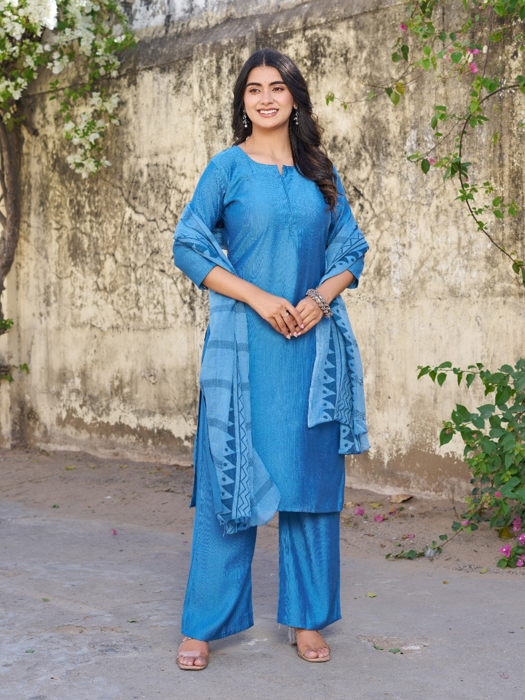 YAGNIK FASHION Women Viscose Rayon Kurta Sets - Yagnik Fashion