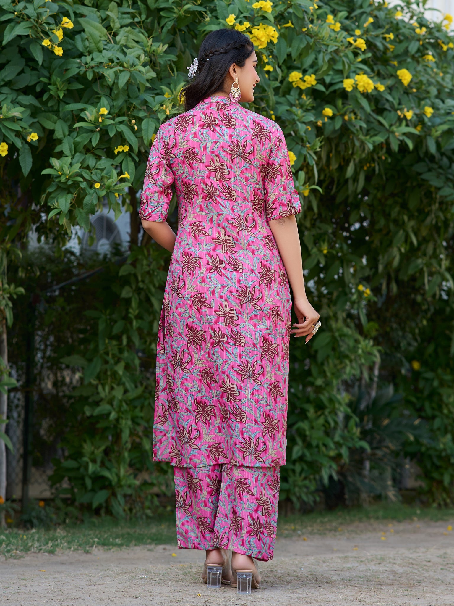 YAGNIK FASHION Ethnic Motifs Printed Straight Kurta With Trousers - Yagnik Fashion