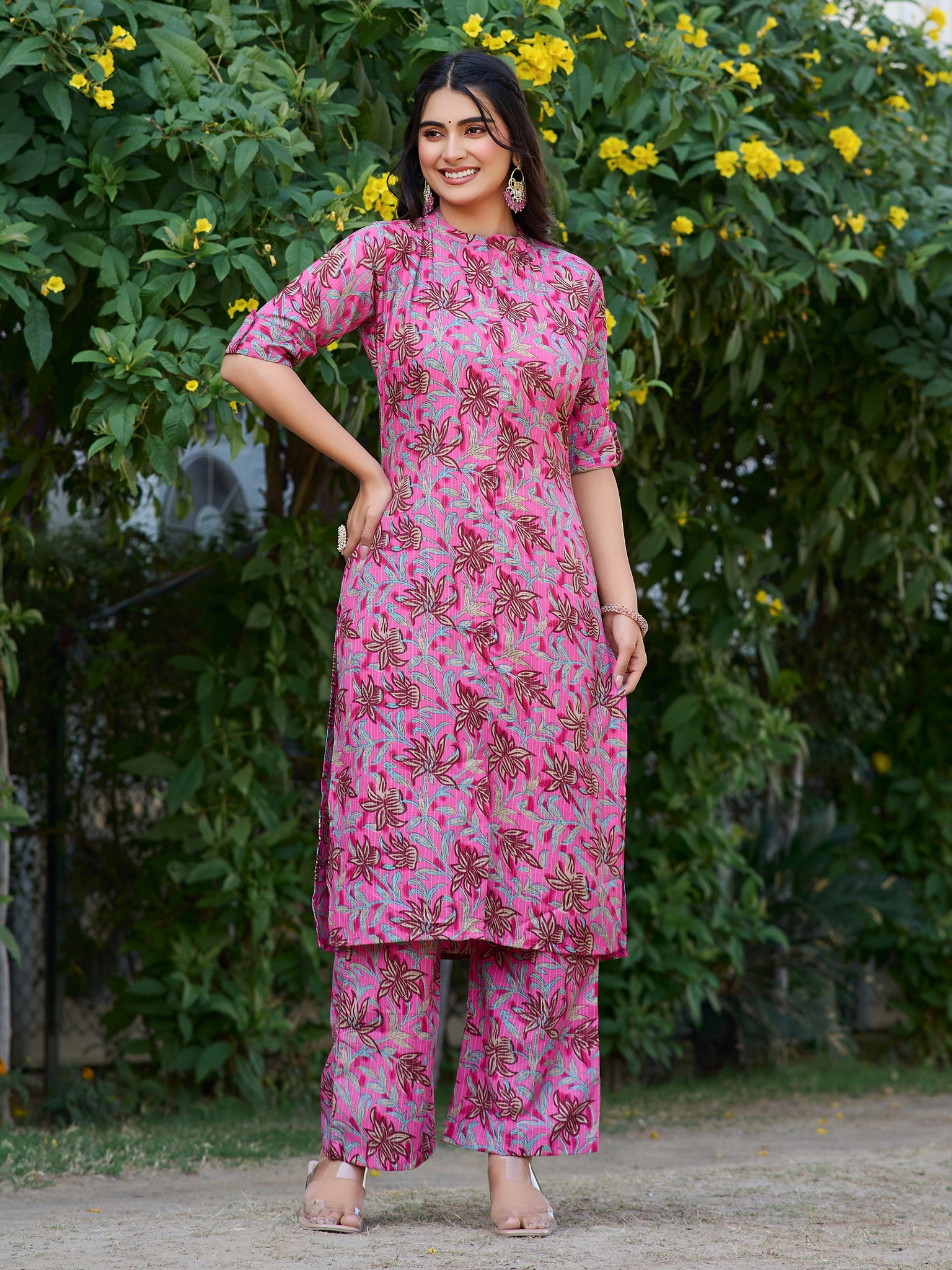 YAGNIK FASHION Ethnic Motifs Printed Straight Kurta With Trousers - Yagnik Fashion