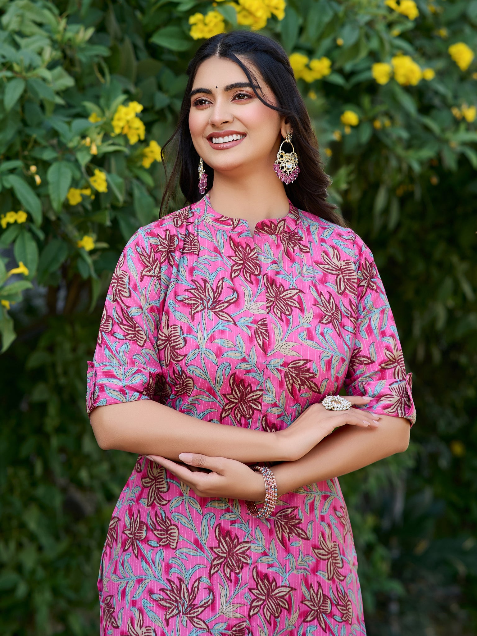 YAGNIK FASHION Ethnic Motifs Printed Straight Kurta With Trousers - Yagnik Fashion