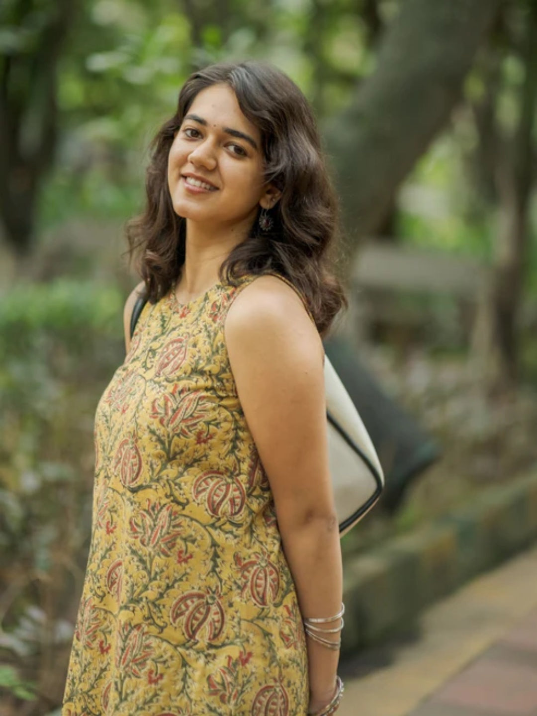 YAGNIK FASHION Floral Printed Round Neck Straight Kurta With Palazzos - Yagnik Fashion