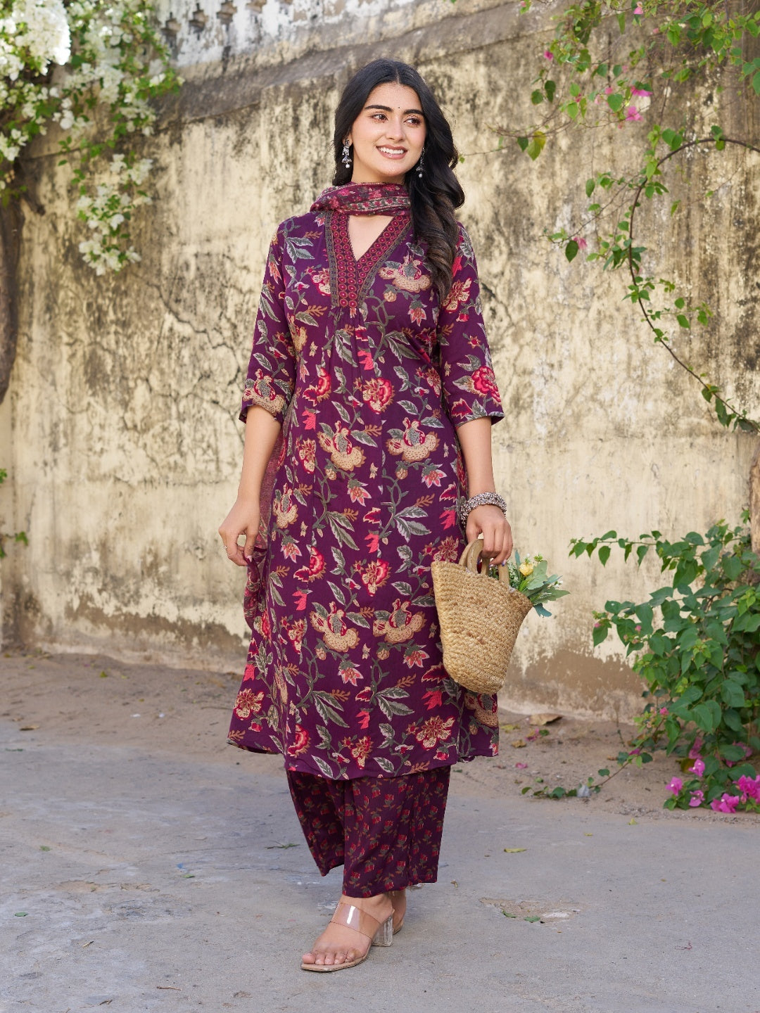 YAGNIK FASHION PRINTED V-NECK DUPATTA SET - Yagnik Fashion