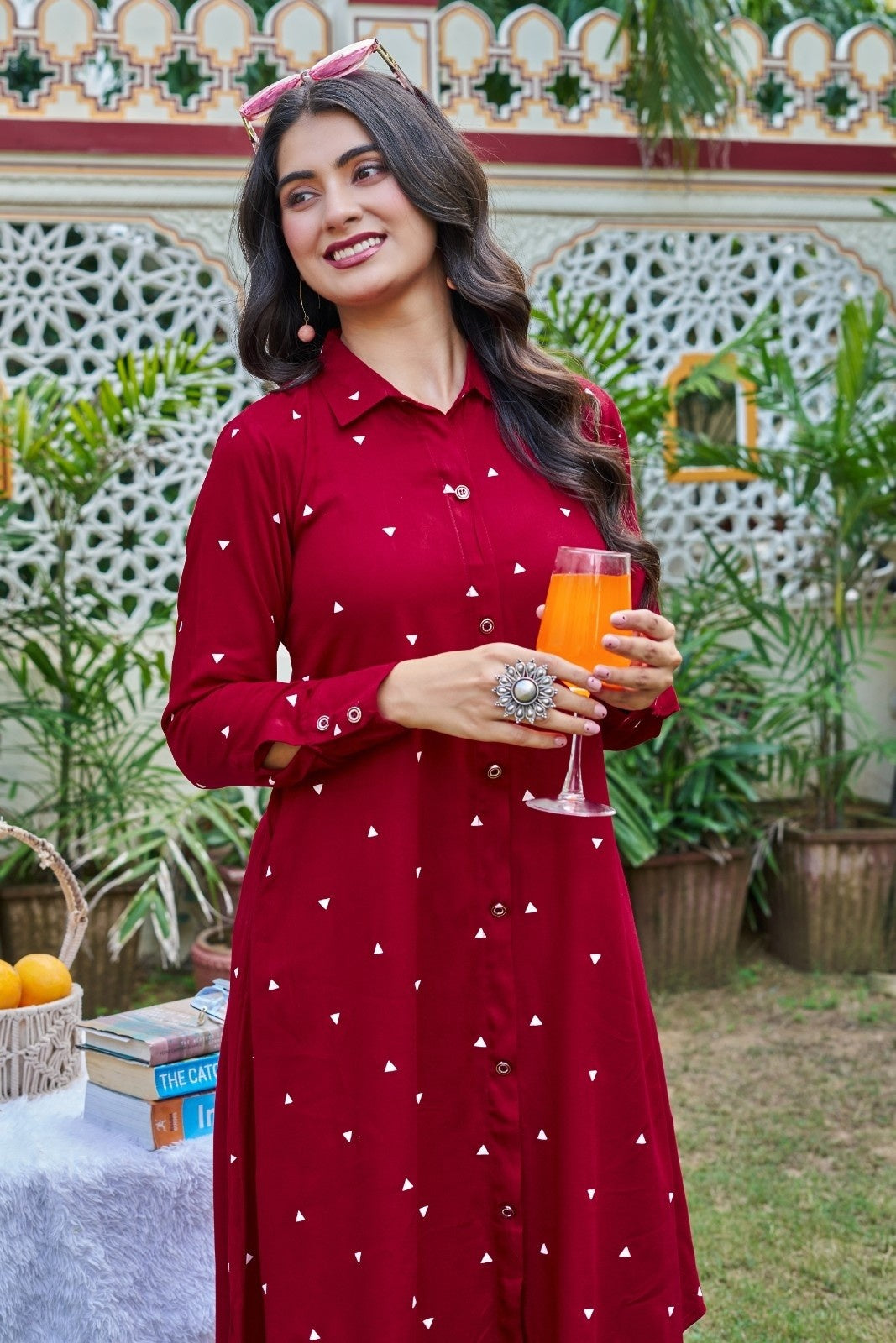 YAGNIK FASHION Women Floral Printed Mandarin Collar Regular Kurta with Trousers