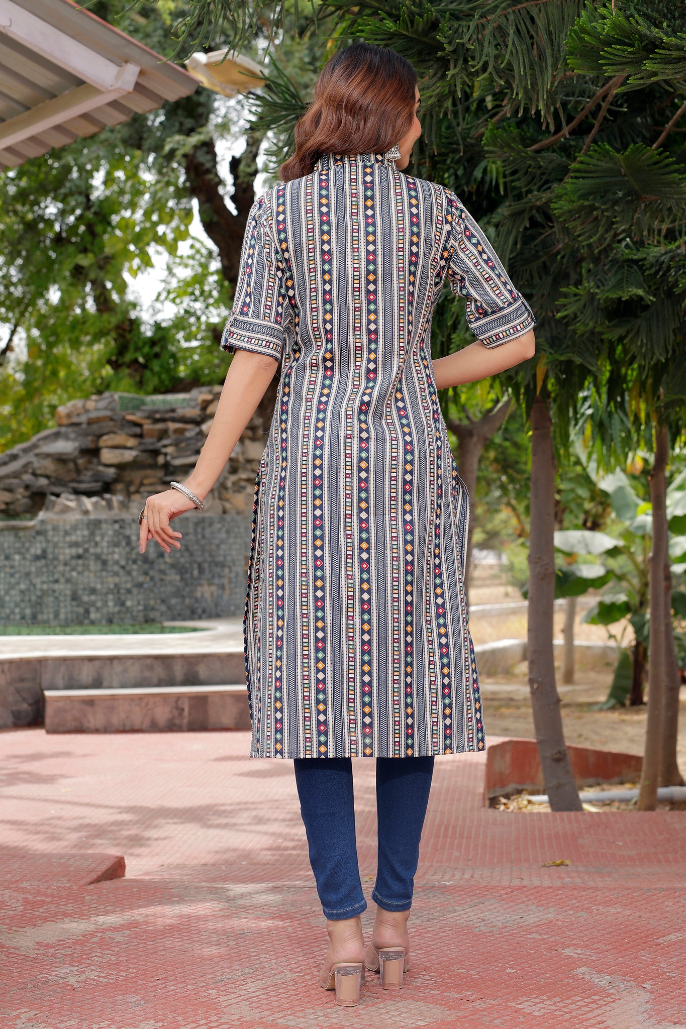 Ethnic Motifs Blue Printed Pure Cotton Kurti - Yagnik Fashion