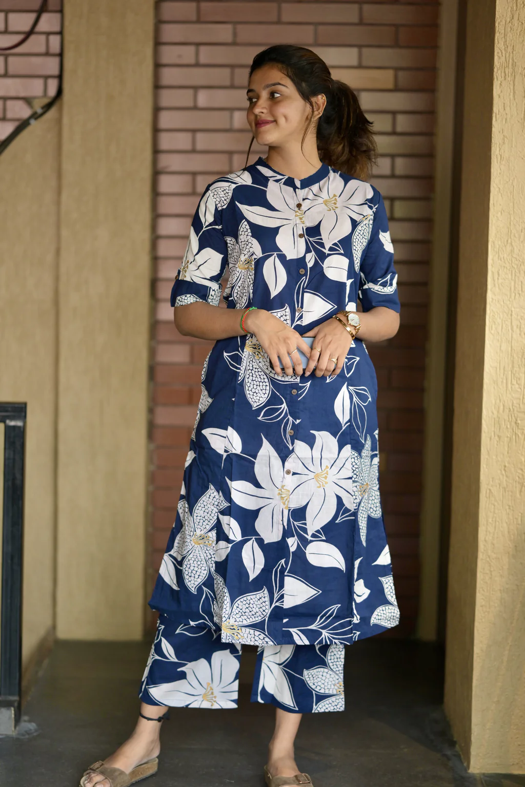 YAGNIK FASHION Women Floral Printed Mandarin Collar Regular Kurta with Trousers - Yagnik Fashion