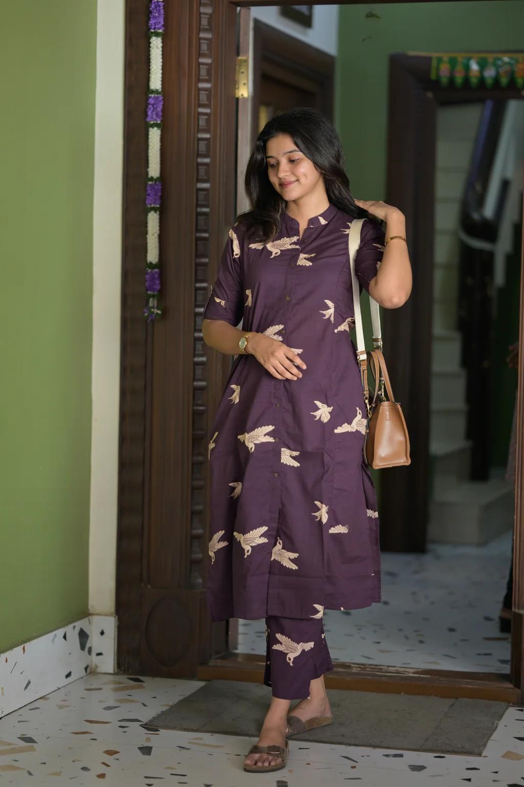 YAGNIK FASHION Floral Printed Straight Kurta With Palazzos - Yagnik Fashion